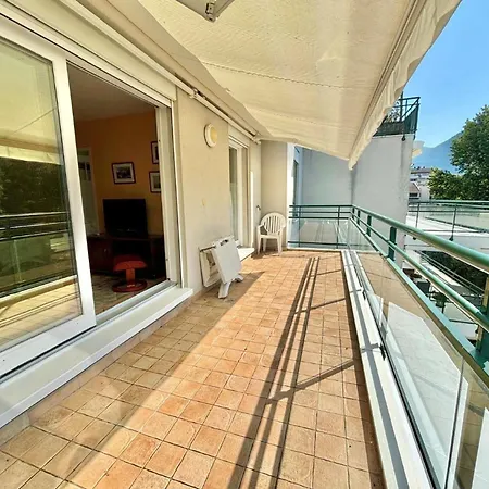 Lägenhet 3p Avec Terrasse Et Parking A - Fr-1-432-88 *